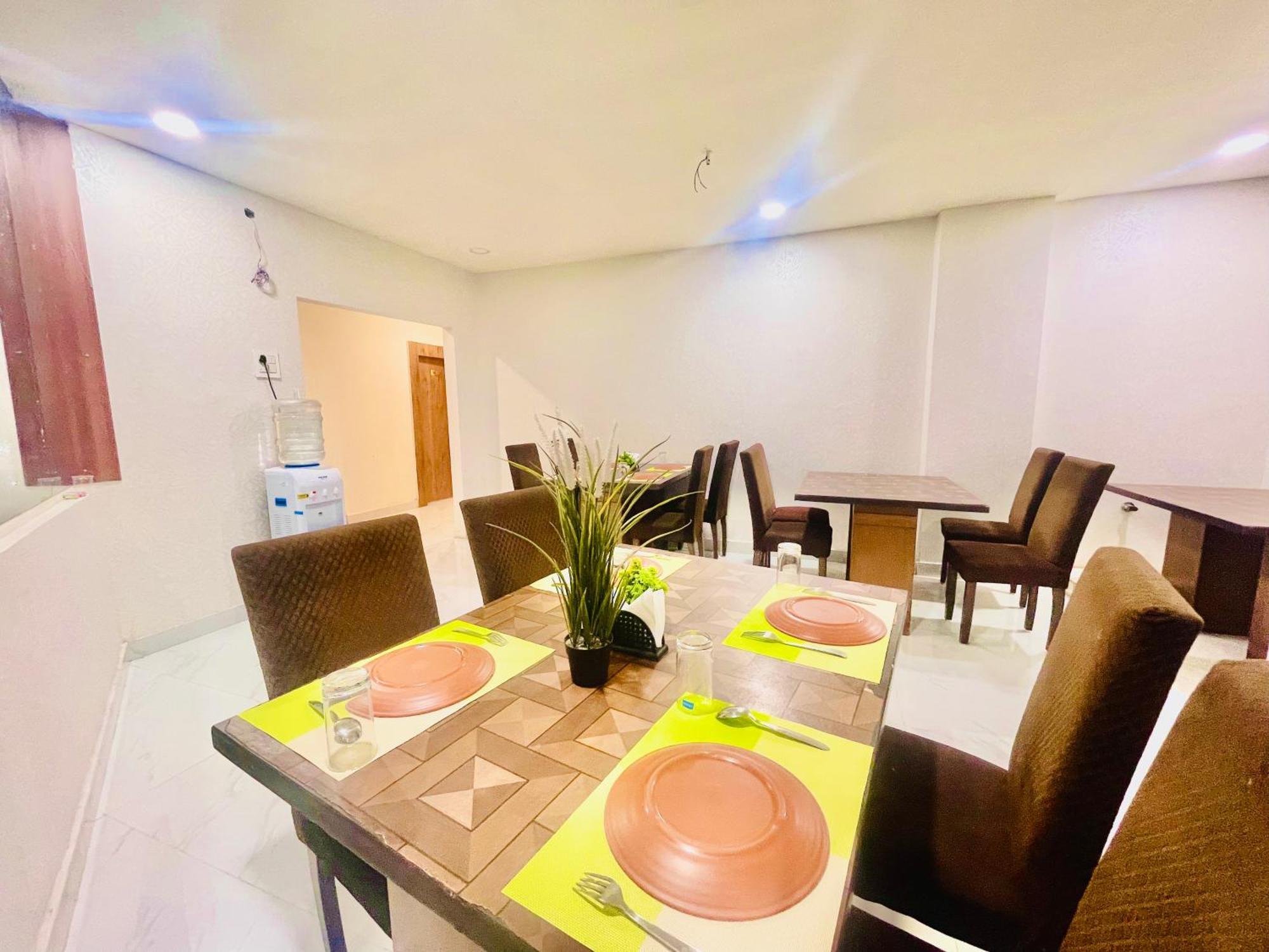 Hotel Eagle Grand Hyderabad Airport Zone Шамшабад Екстериор снимка