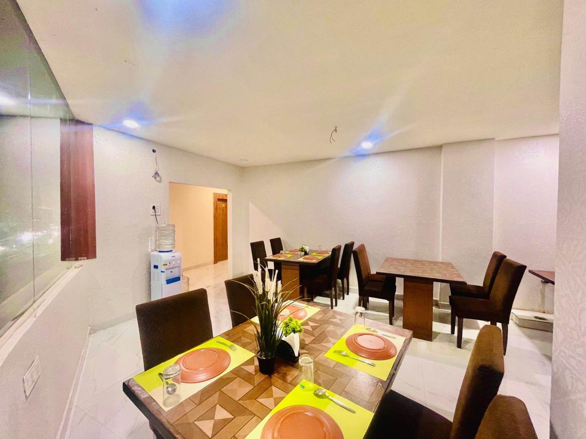 Hotel Eagle Grand Hyderabad Airport Zone Шамшабад Екстериор снимка